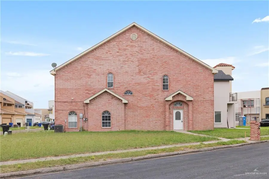 449 Quail Avenue, McAllen, TX 78504 - #2