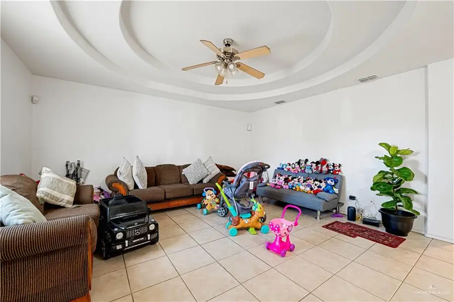 609 N St. Marie Avenue, Mission, TX 78574 - Image #3