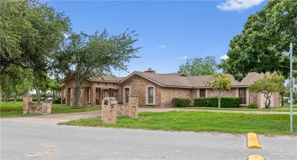 1811 Lion Lake Drive S, Progreso Lakes, TX 78596