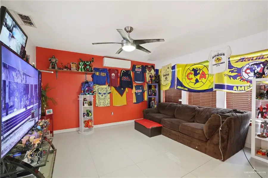 805 W Sabatini Avenue, Pharr, TX 78577 - #3