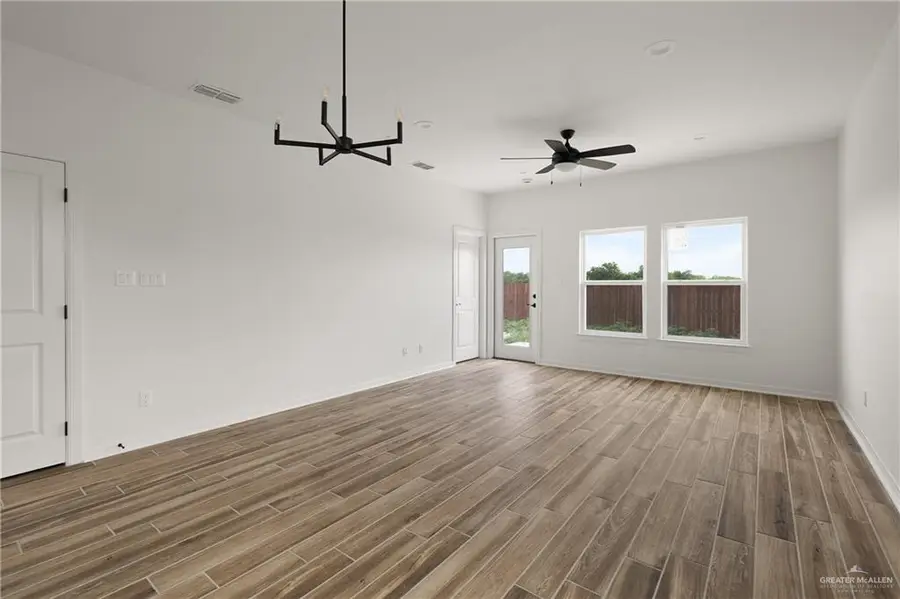 313 Houston Drive, Weslaco, TX 78599 - Image #2