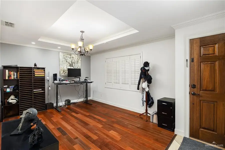 417 W Westway Avenue, McAllen, TX 78501 - Image #2