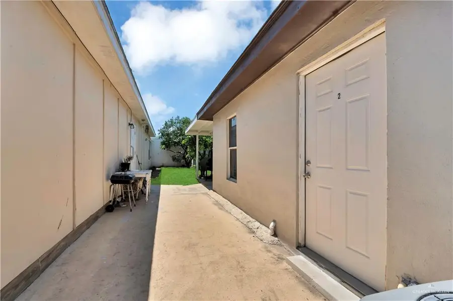 408 S 21st Street, McAllen, TX 78501 - #2