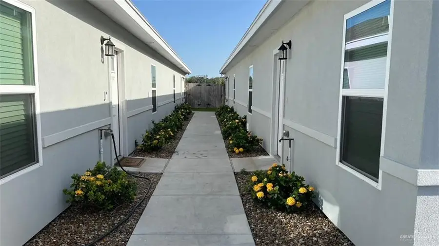 2112 Redbud Lane, Weslaco, TX 78596 - #2