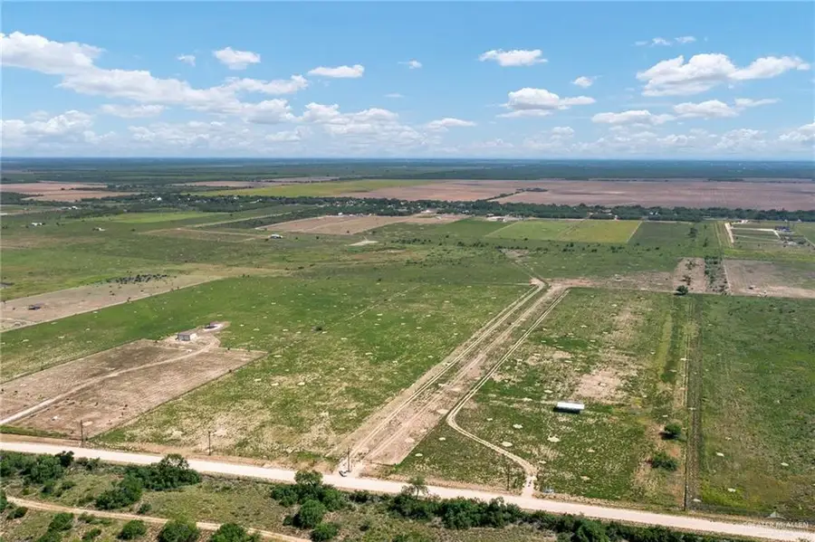 17449 La Coma Service Road, Edinburg, TX 78541 - Image #2