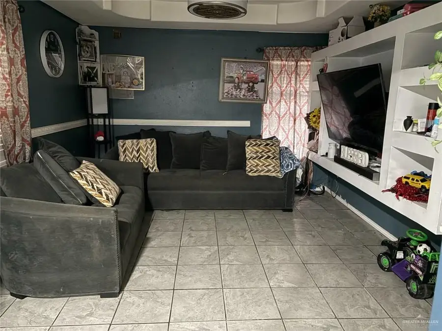 609 S 24th Street, Donna, TX 78537 - Image #2