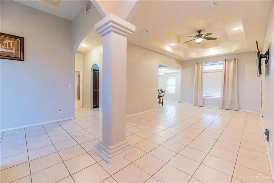 701 E Cheyenne Avenue, Pharr, TX 78577 - #2