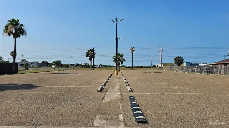 712 Us Highway Business 83 Highway, La Joya, TX 78560 - Image #2