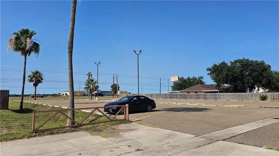 712 Us Highway Business 83 Highway, La Joya, TX 78560 - Image #3