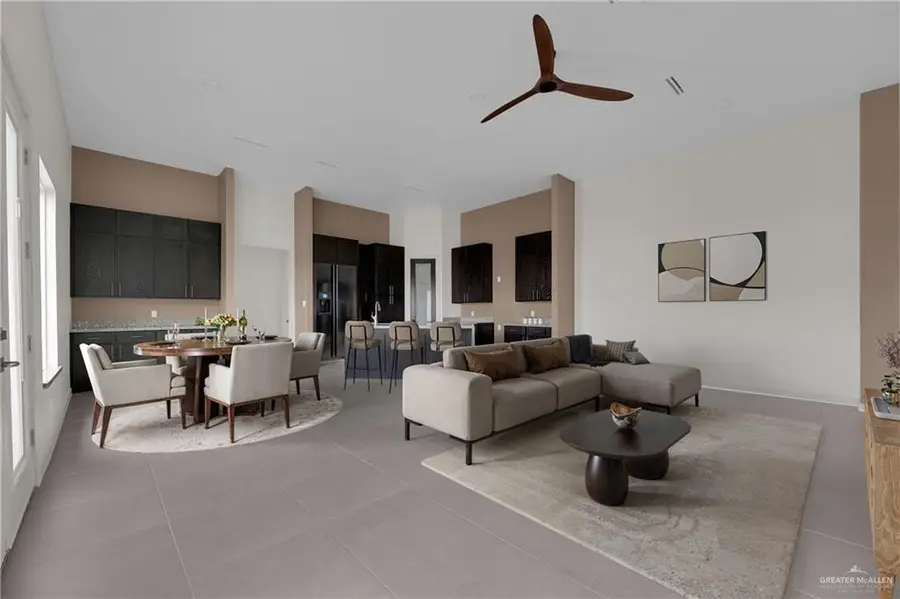 4712 S Waterford Avenue, Edinburg, TX 78539 - Image #2