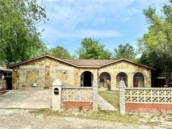 607 N Mariposa Street, Rio Grande City, TX 78582