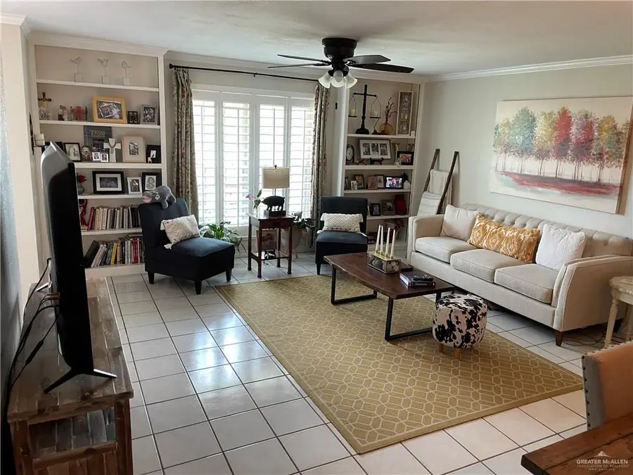 717 Griffin Parkway, Mission, TX 78572 - Image #3