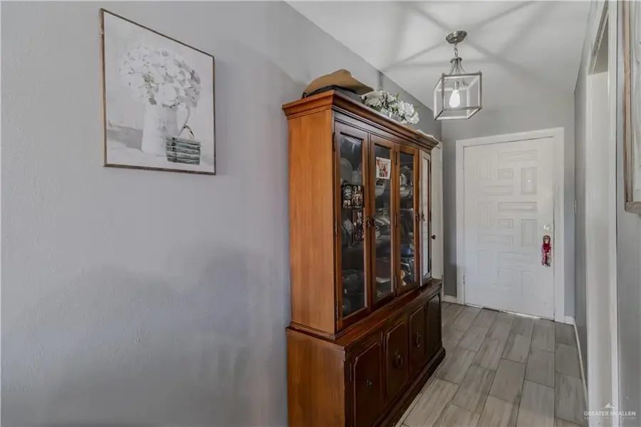 1124 N 28th Street, McAllen, TX 78501 - Image #2