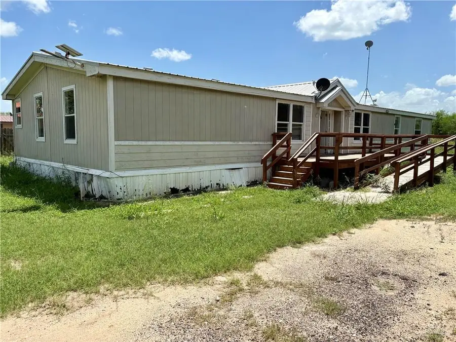 22571 Jesus Flores Road, Edcouch, TX 78538 - Image #3