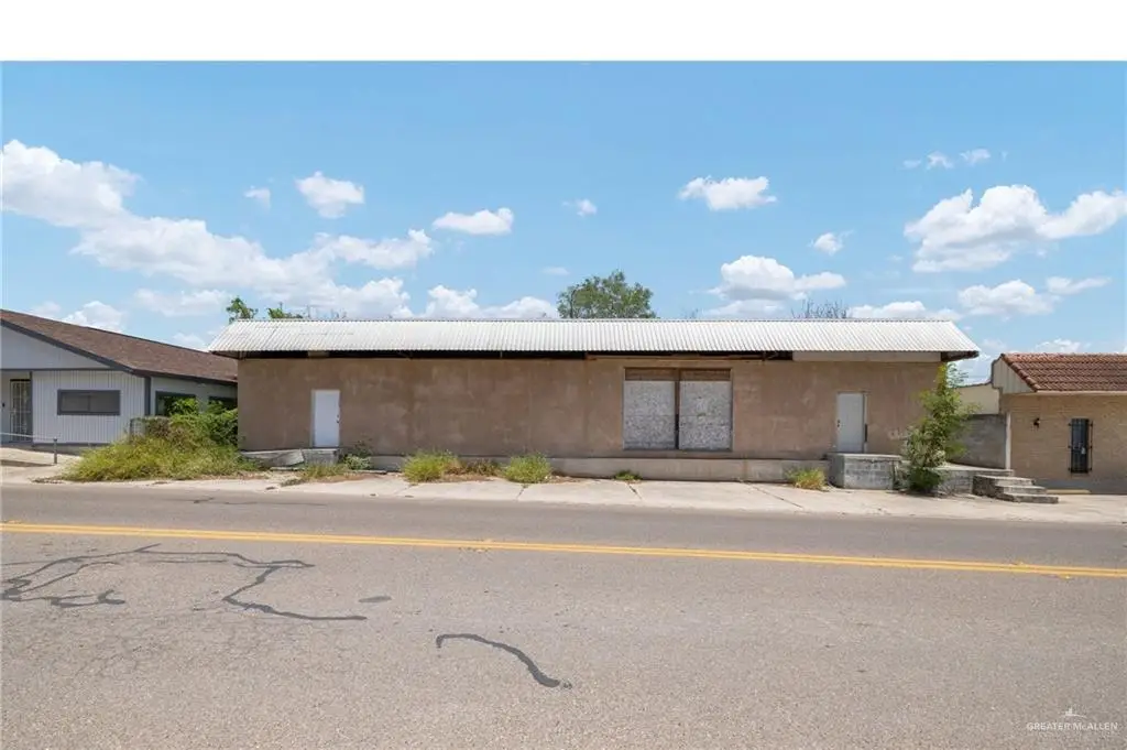 204 W San Antonio Street, Rio Grande City, TX 78582 - Image #1