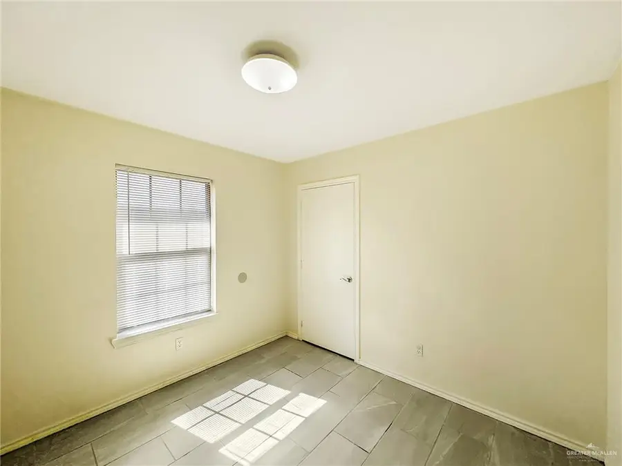 5024 Heron Avenue, McAllen, TX 78504 - #2
