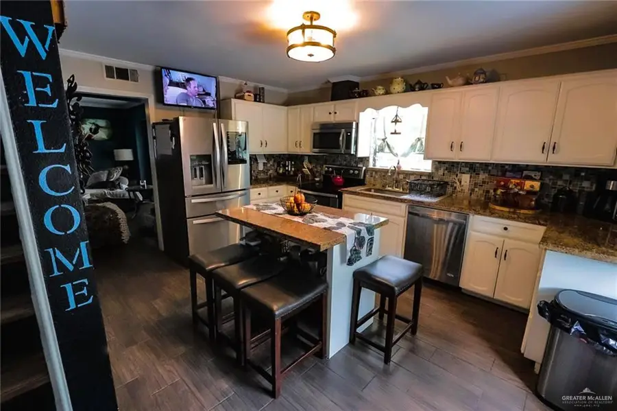 1405 S Brier Street, Alton, TX 78573 - Image #3