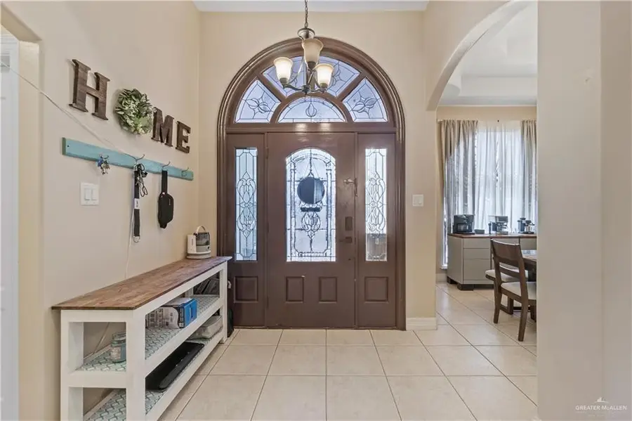 612 Persimmon Avenue, Edinburg, TX 78539 - Image #3