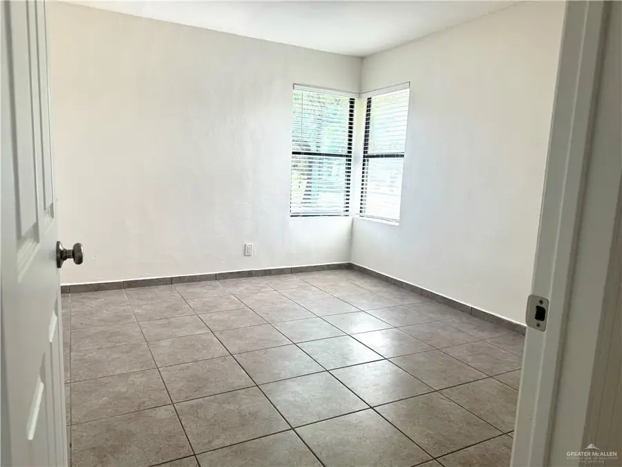 808 Tennessee Avenue, Weslaco, TX 78596 - #2