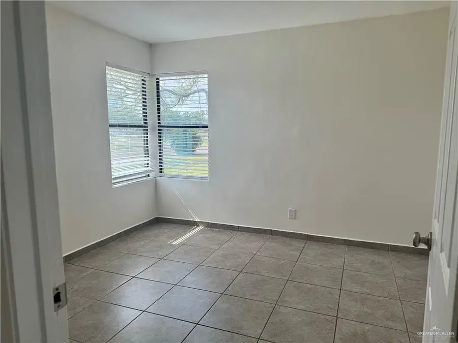 808 Tennessee Avenue, Weslaco, TX 78596 - #3