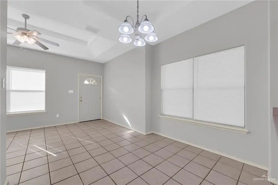 1010 Cedarwood Drive, Rio Grande City, TX 78582 - Image #3