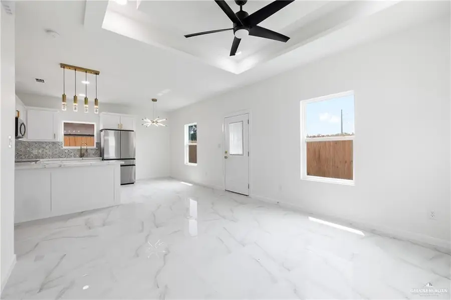 1300 N Abesam Avenue, Edinburg, TX 78541 - Image #3