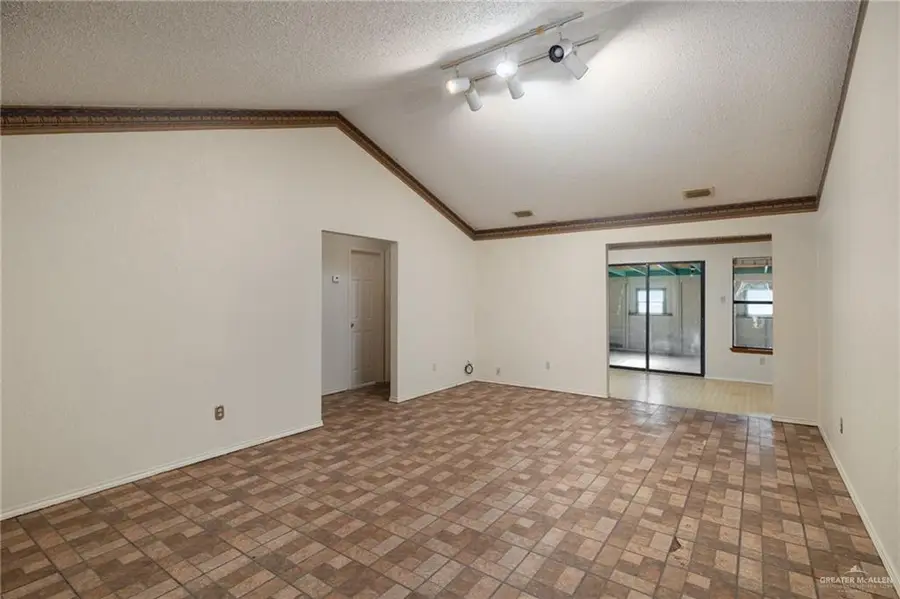 6012 N 26th Street, McAllen, TX 78504 - #3