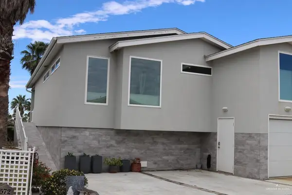 572 Sand Dollar Drive, Port Isabel, TX 78578