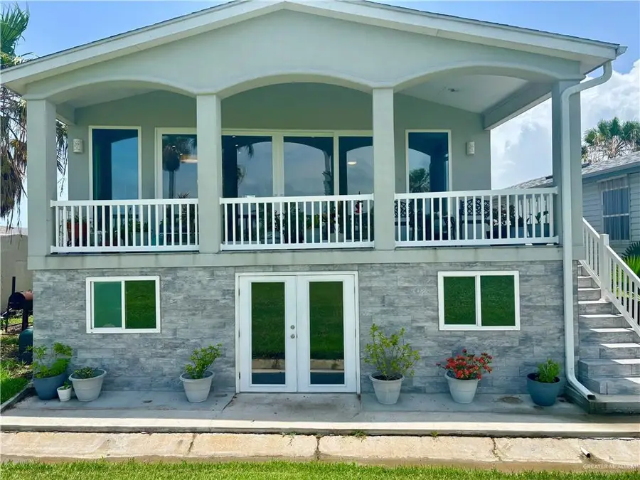 572 Sand Dollar Drive, Port Isabel, TX 78578 - Image #2