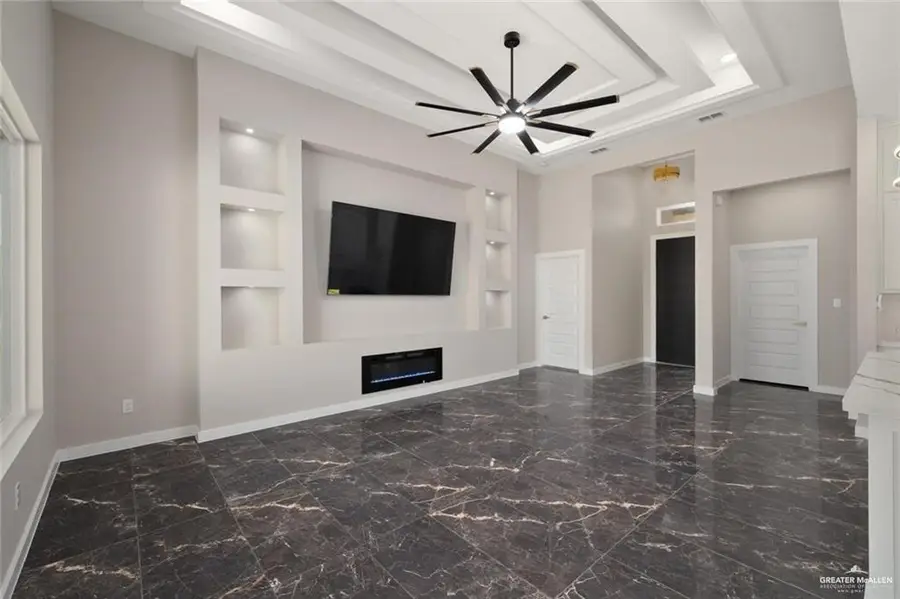 9510 N 71st Lane, McAllen, TX 78573 - #3