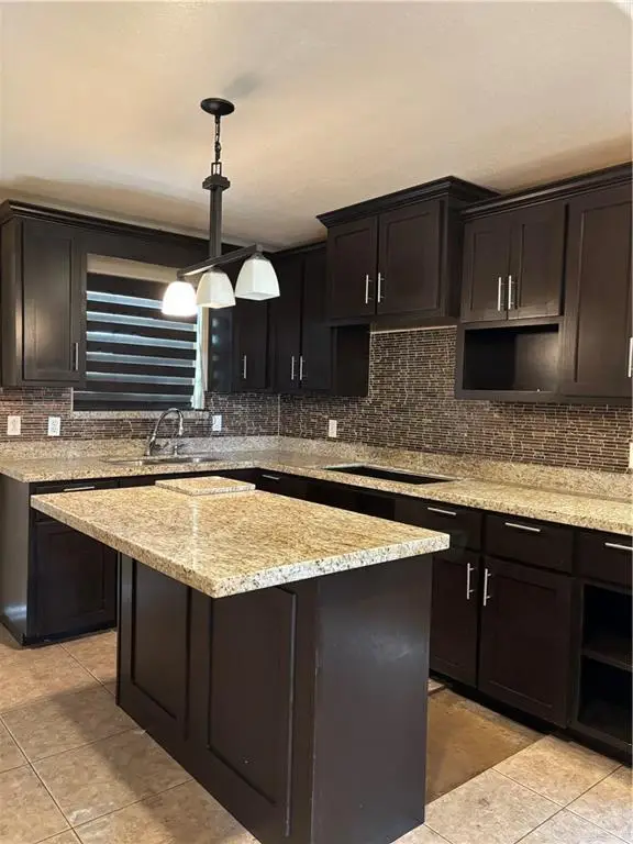 309 Universal Avenue, Pharr, TX 78577 - #2