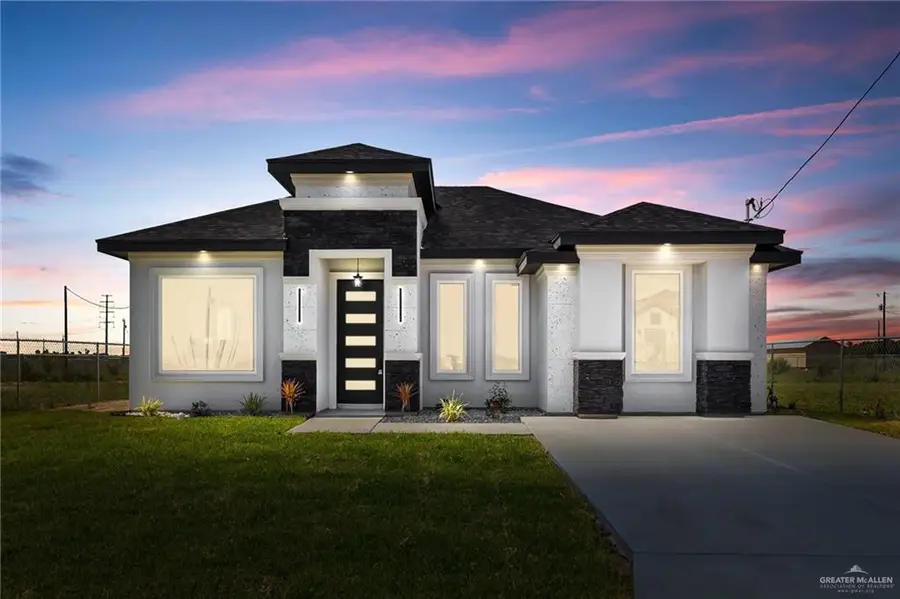 345 Merida Avenue, Donna, TX 78537 - Image #2