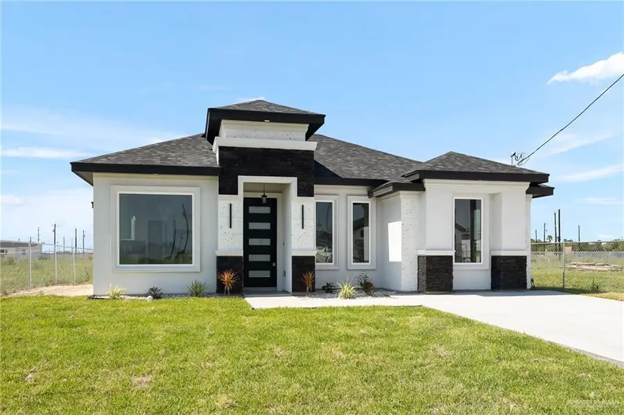 345 Merida Avenue, Donna, TX 78537 - Image #3