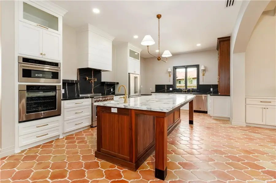 8151 N 55th Lane, McAllen, TX 78504 - #3