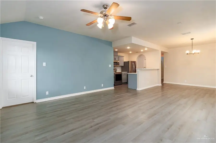 3707 Alvarado Street, Edinburg, TX 78539 - Image #2