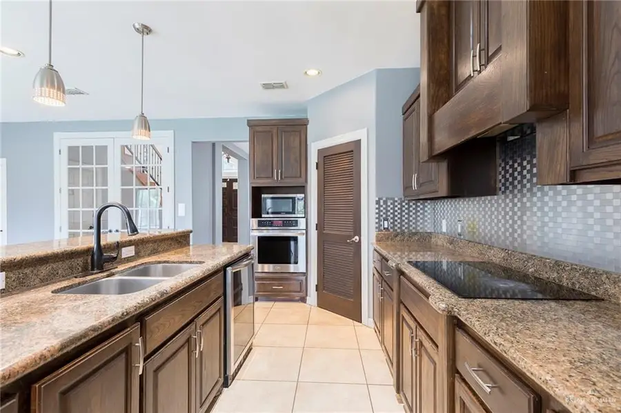 3308 Santa Iliana, Mission, TX 78572 - Image #3