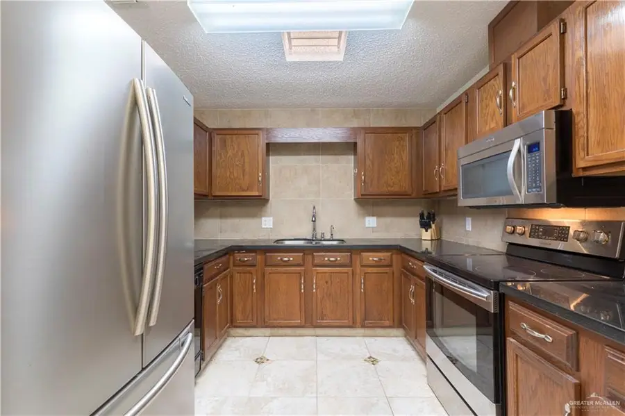 200 E Yuma Avenue #36, McAllen, TX 78503 - Image #3