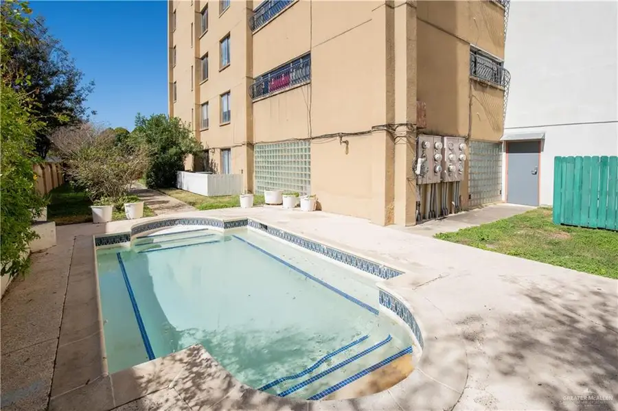 5321 N 10th Street #402, McAllen, TX 78504 - Image #3