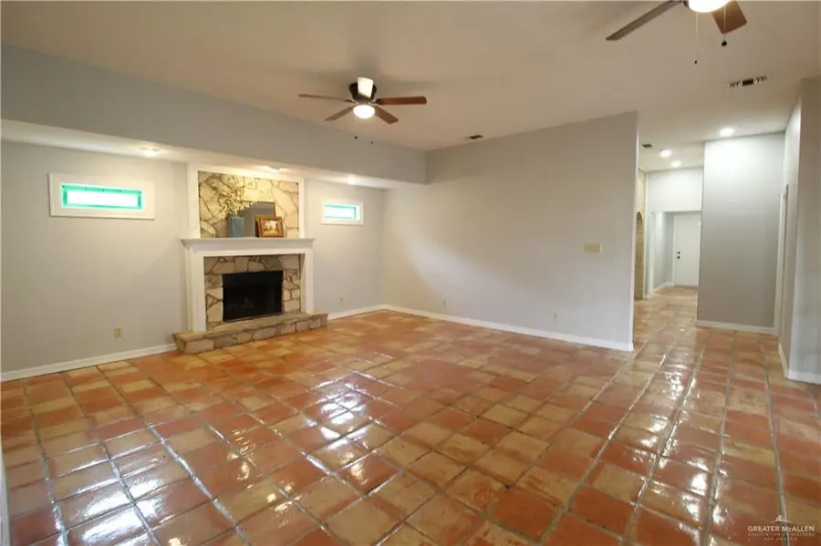 2115 Ichabod Lane, Edinburg, TX 78539 - Image #3