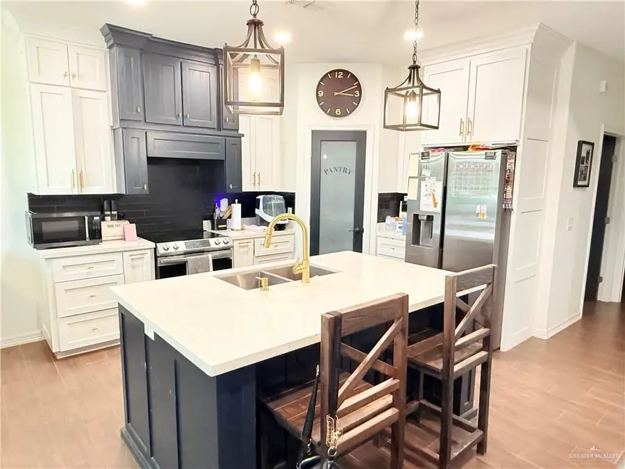 901 New Orleans Circle, Pharr, TX 78577 - Image #2