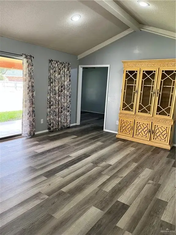 1601 S Oklahoma Avenue, Weslaco, TX 78596 - Image #3