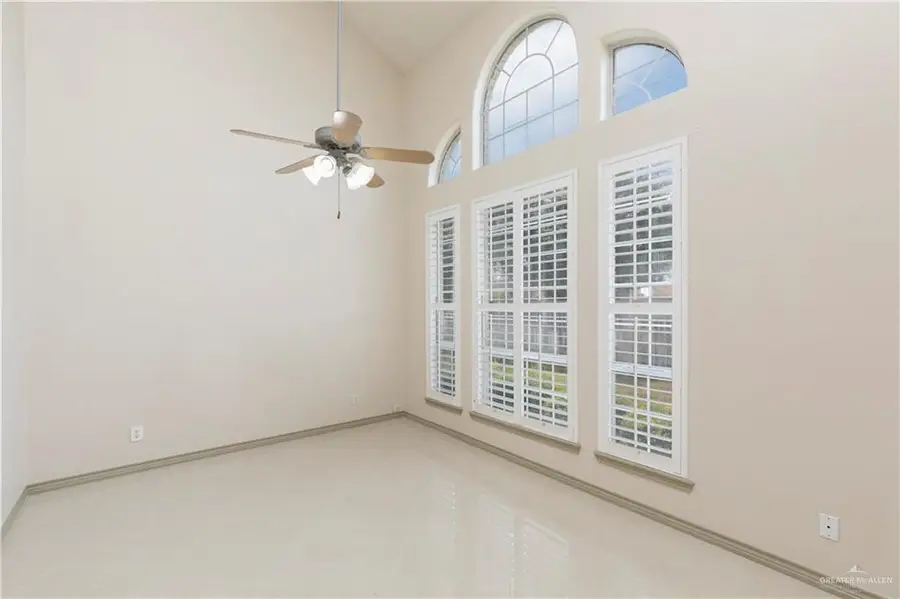 2401 N I Street, McAllen, TX 78501 - Image #3