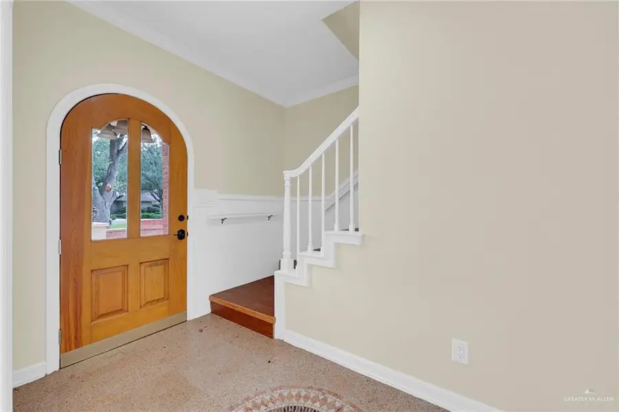 1111 Yucca Avenue, McAllen, TX 78504 - Image #2