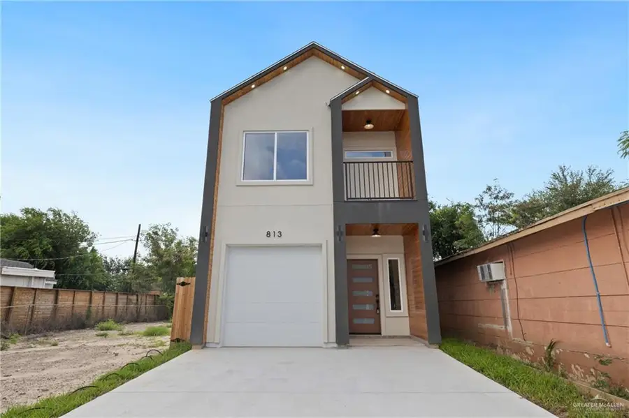 813 S Bicentennial Boulevard, McAllen, TX 78501 - Image #2