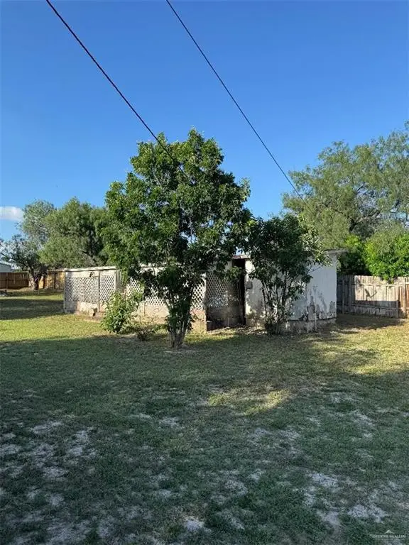 321 E 13th Street, La Joya, TX 78560 - Image #2