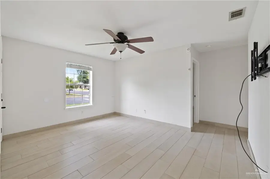 2216 Fairmont Avenue, McAllen, TX 78504 - #3