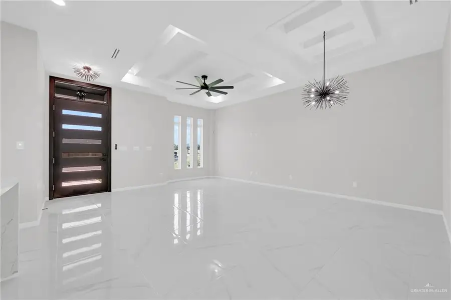 5008 Duke Avenue, McAllen, TX 78504 - #3