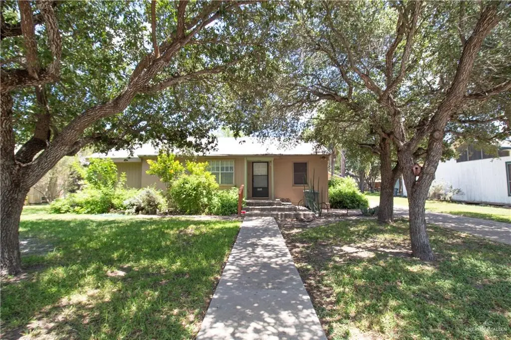 916 S 8th Avenue, Edinburg, TX 78539 - Image #1