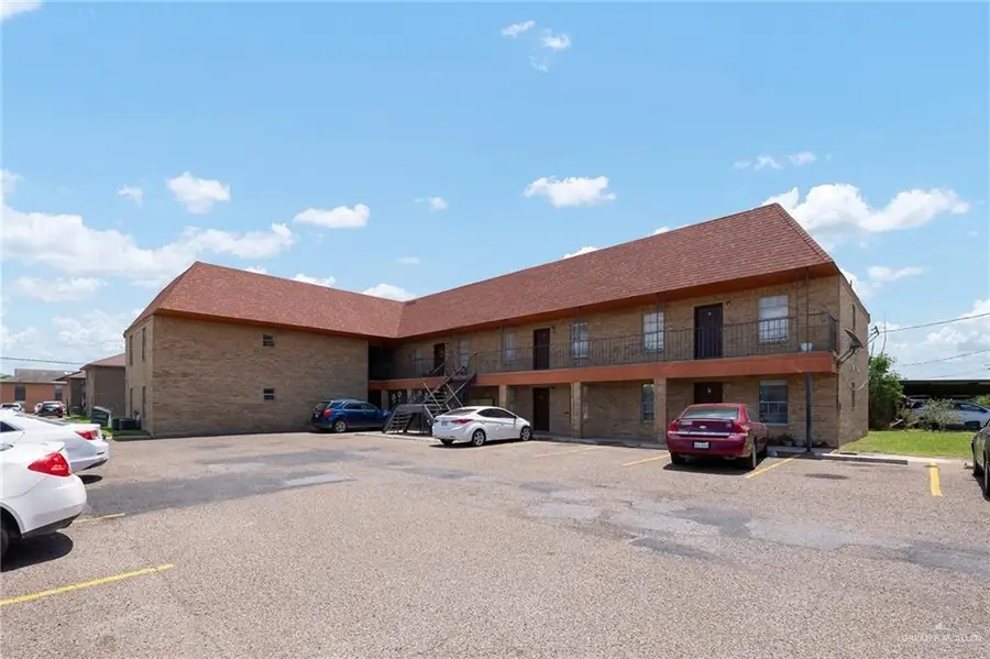 301-303 S Palm Drive, Pharr, TX 78577 - Image #2