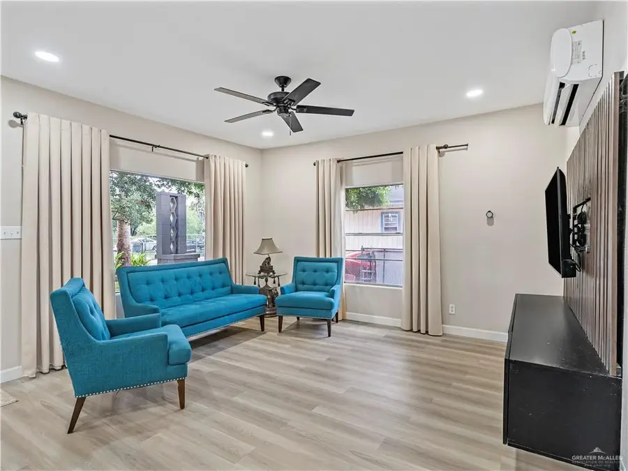 124 E Ester Street, Edcouch, TX 78538 - Image #3